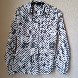 7th Ave New York & Co black and white button down, long sleeve collared blouse.